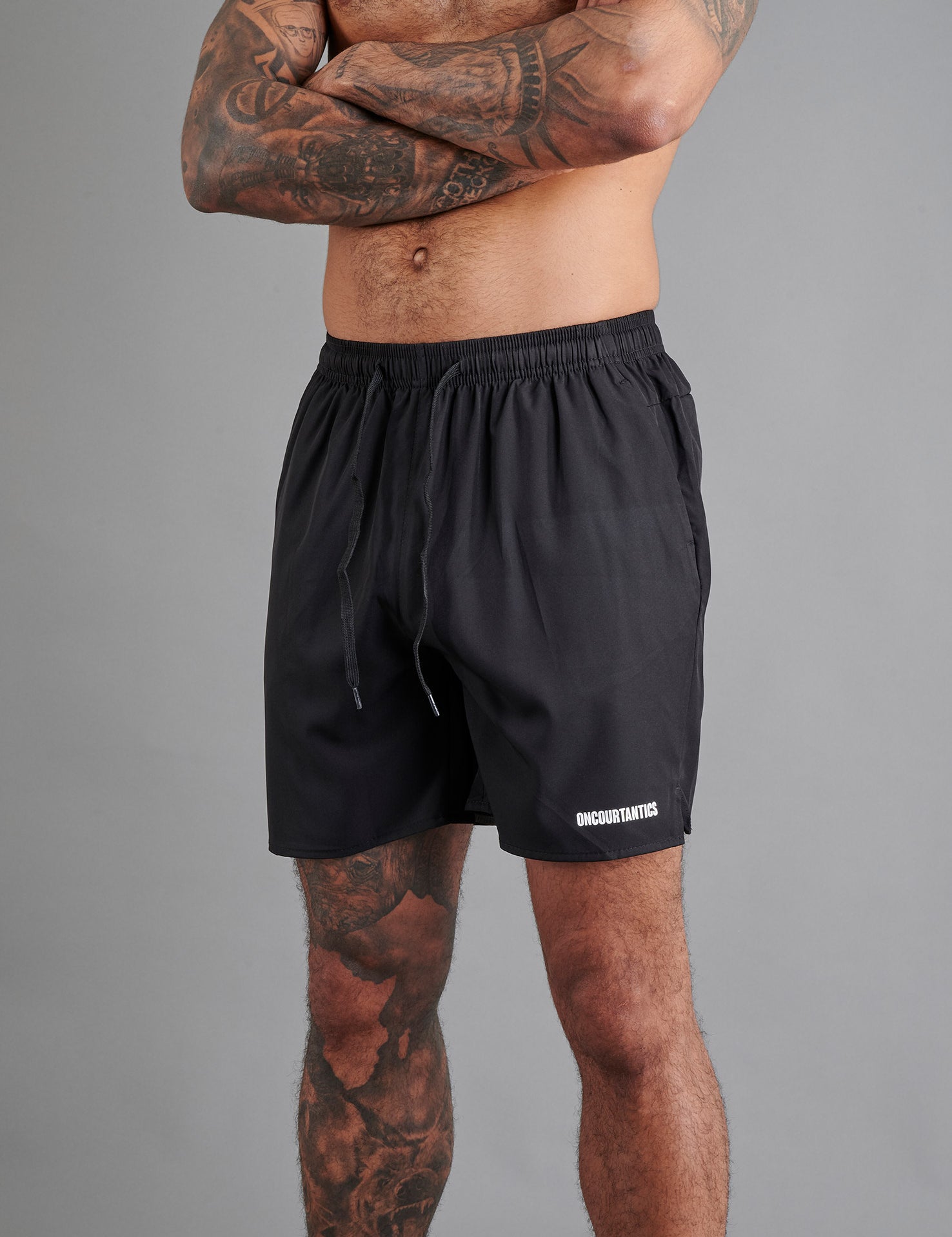 black-performance-shorts003.jpg