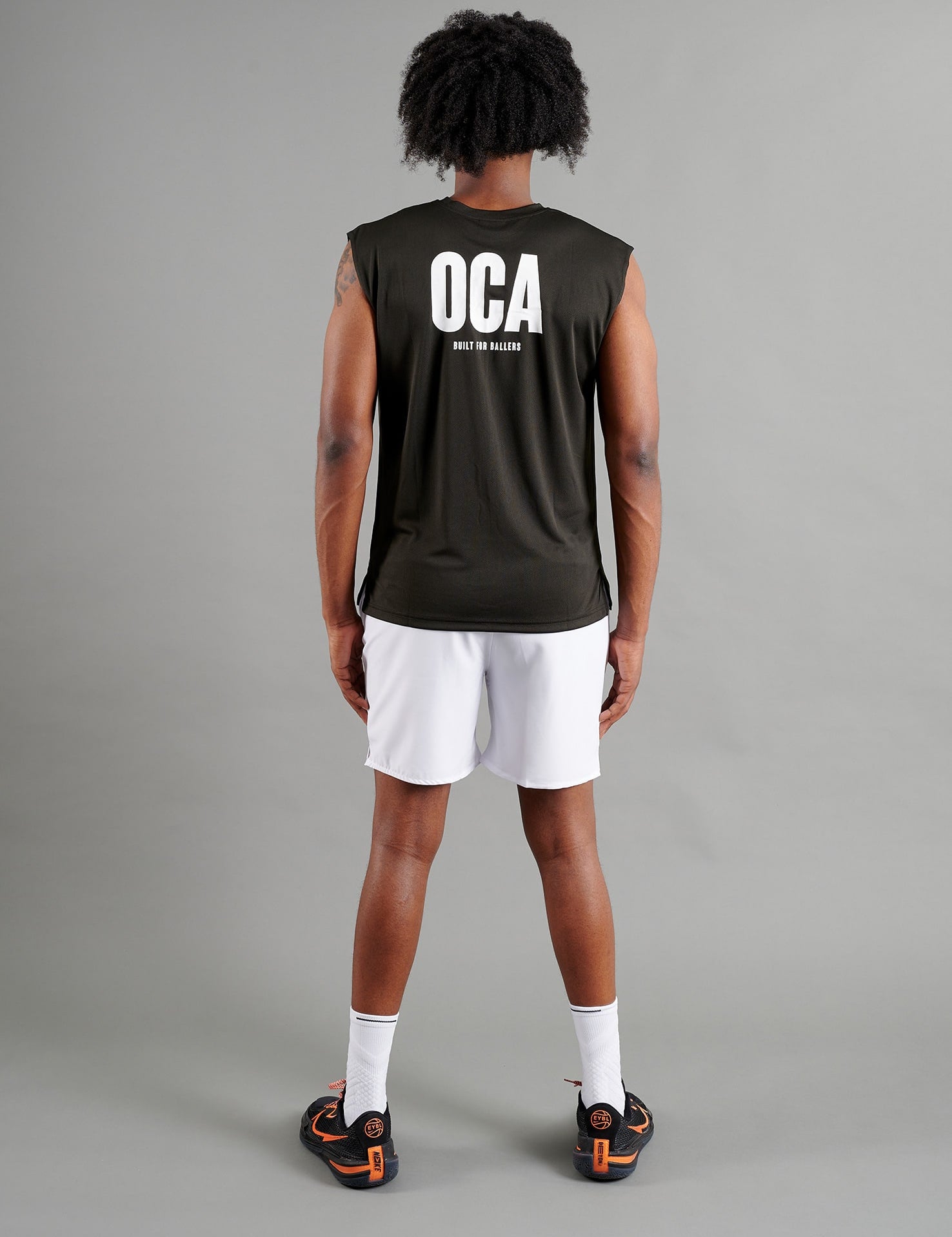 oca-sleeveless-black-006-min.jpg